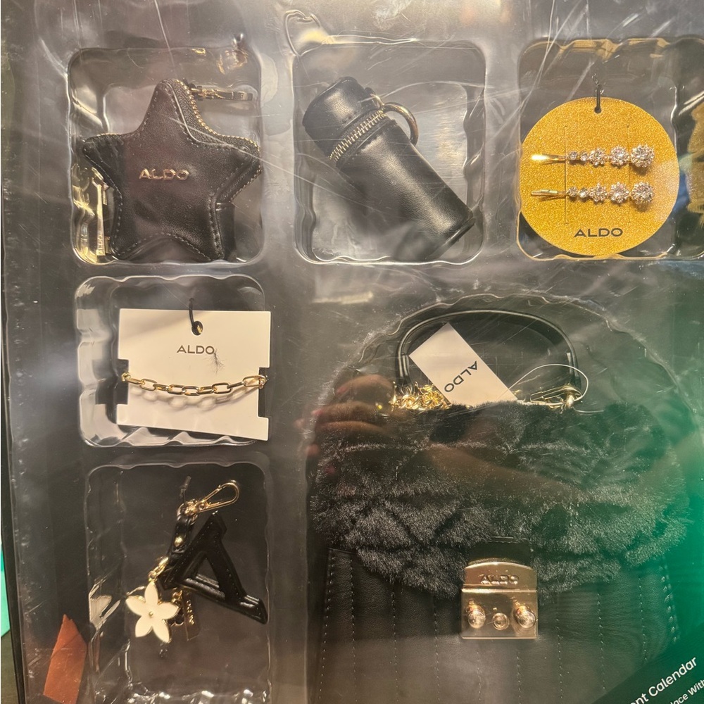 NWT ALDO Advent Calendar Gift Set Black Mini Purse Jewelry Bundle